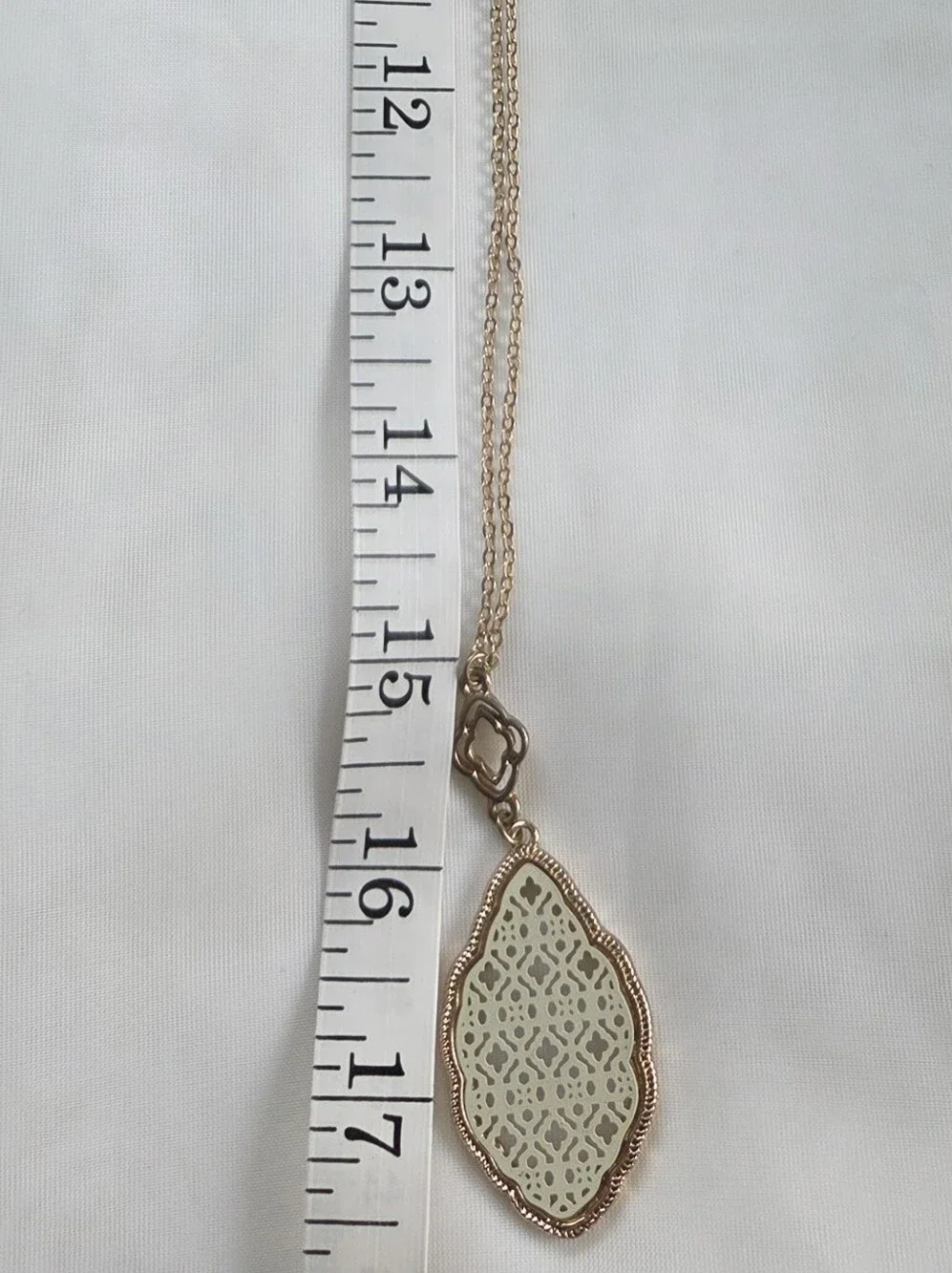 Gold Filigree Teardrop Layered Pendant Necklace